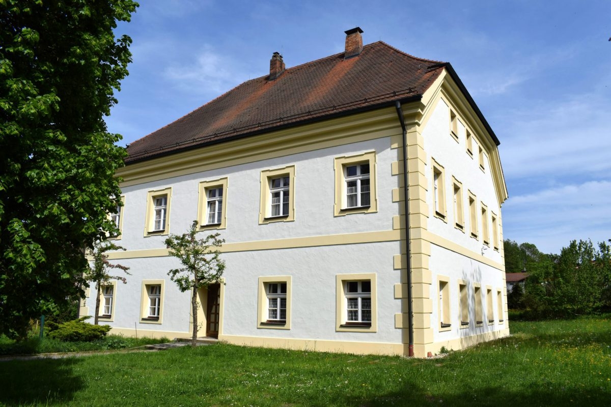 Sanierung Pfarrhaus Aidenbach